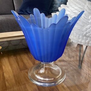 Beautiful blue glass candle holder/vase. 18cm tall